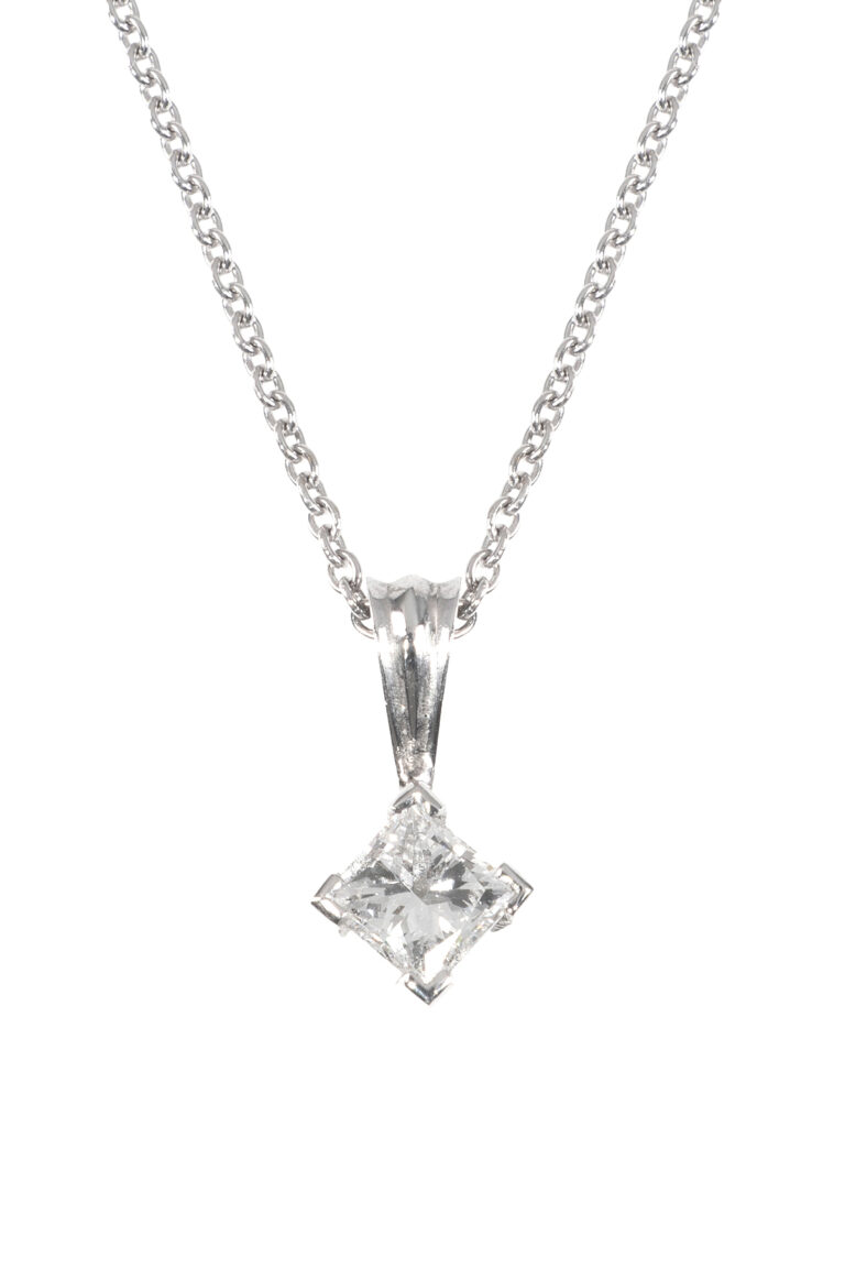 Rheinfrank Holzfuss Antique Jewellery in Berlin Muenchen Antike Ringe Verlobungsringe Eheringe Schmuck Juwelier Diamant Anhaenger 2041 1