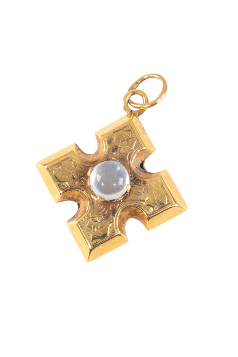 Rheinfrank Holzfuss Antique Jewellery in Berlin Muenchen Antike Ringe Verlobungsringe Eheringe Schmuck Juwelier Diamant Anhaenger 2104 1