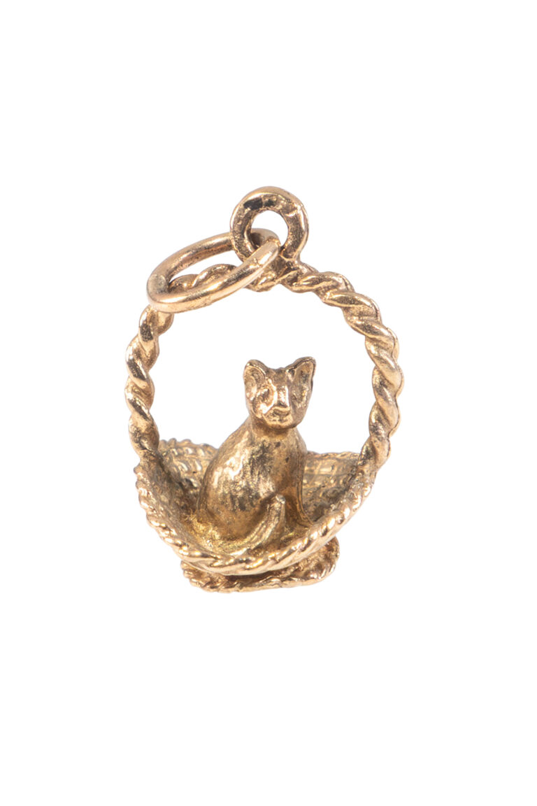 Rheinfrank Holzfuss Antique Jewellery in Berlin Muenchen Antike Ringe Verlobungsringe Eheringe Schmuck Juwelier Diamant Anhaenger 2107 1