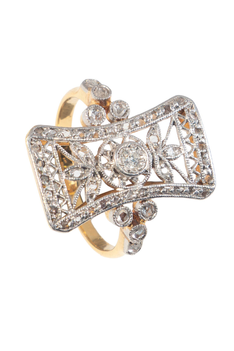 Rheinfrank Holzfuss Antique Jewellery in Berlin Muenchen Antike Ringe Verlobungsringe Eheringe Schmuck Juwelier Diamant Verlobungsring 2028 1