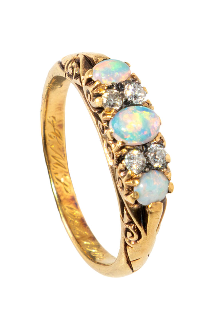 Rheinfrank Holzfuss Antique Jewellery in Berlin Muenchen Antike Ringe Verlobungsringe Eheringe Schmuck Juwelier Diamant Verlobungsring 2050 1