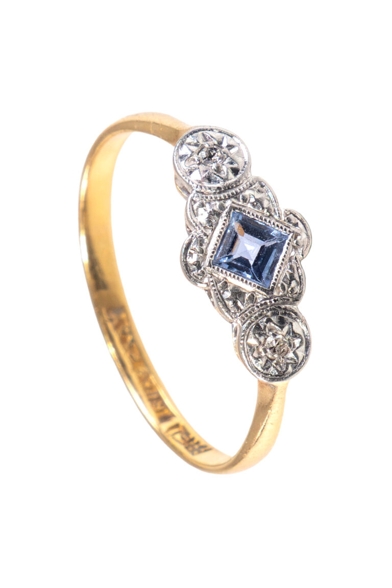 Rheinfrank Holzfuss Antique Jewellery in Berlin Muenchen Antike Ringe Verlobungsringe Eheringe Schmuck Juwelier Diamant Verlobungsring 2060 1