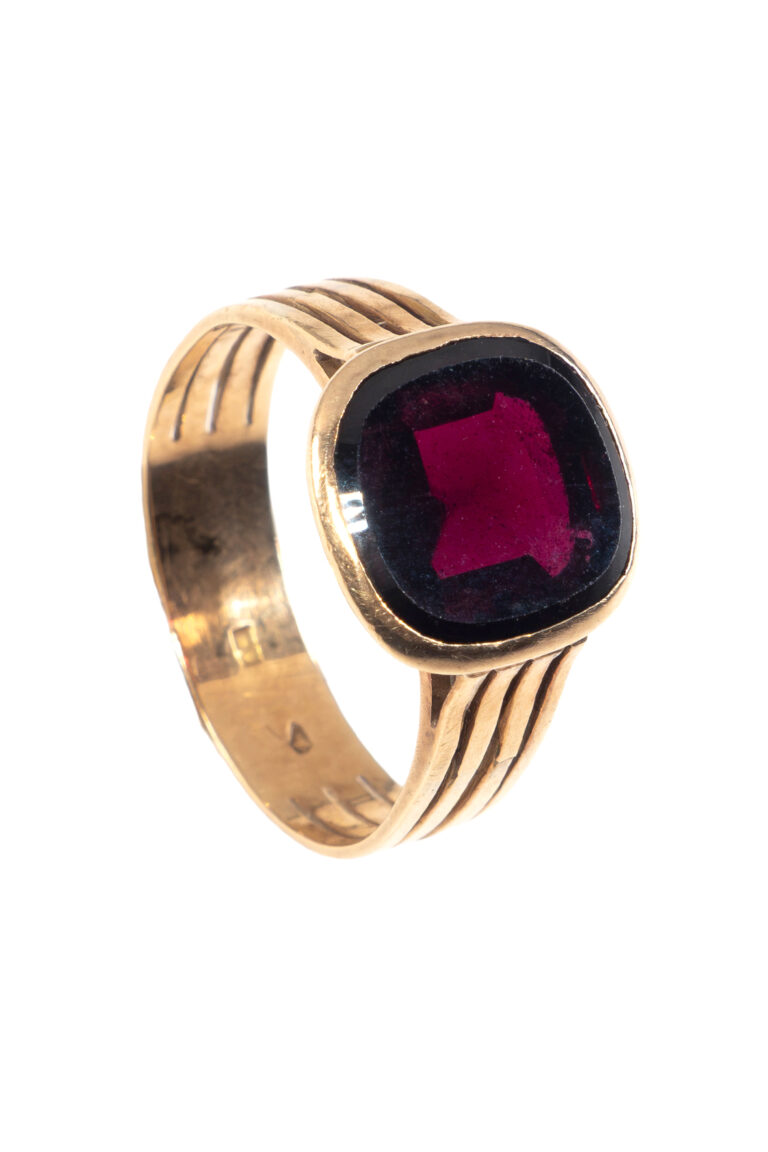 Rheinfrank Holzfuss Antique Jewellery in Berlin Muenchen Antike Ringe Verlobungsringe Eheringe Schmuck Juwelier Diamant Herrenring M5781 2 copy