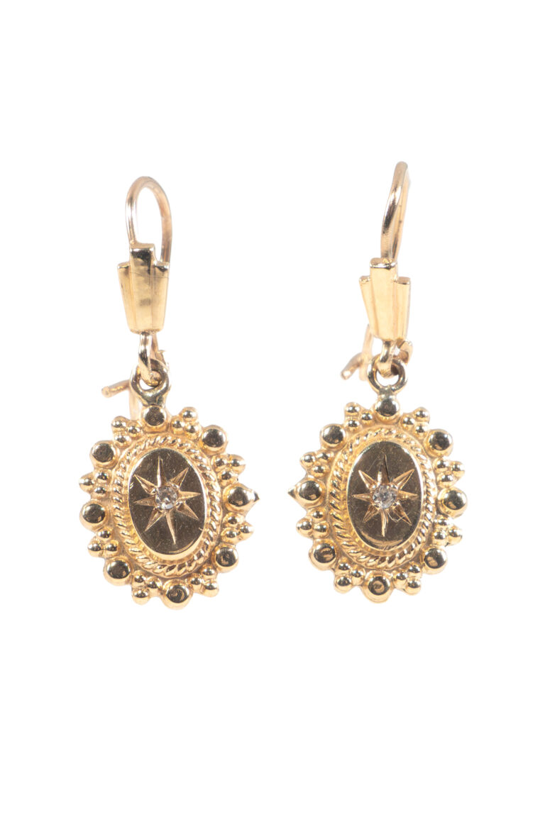 Rheinfrank Holzfuss Antique Jewellery in Berlin Muenchen Antike Ringe Verlobungsringe Eheringe Schmuck Juwelier Diamant Ohrringe 1226 1