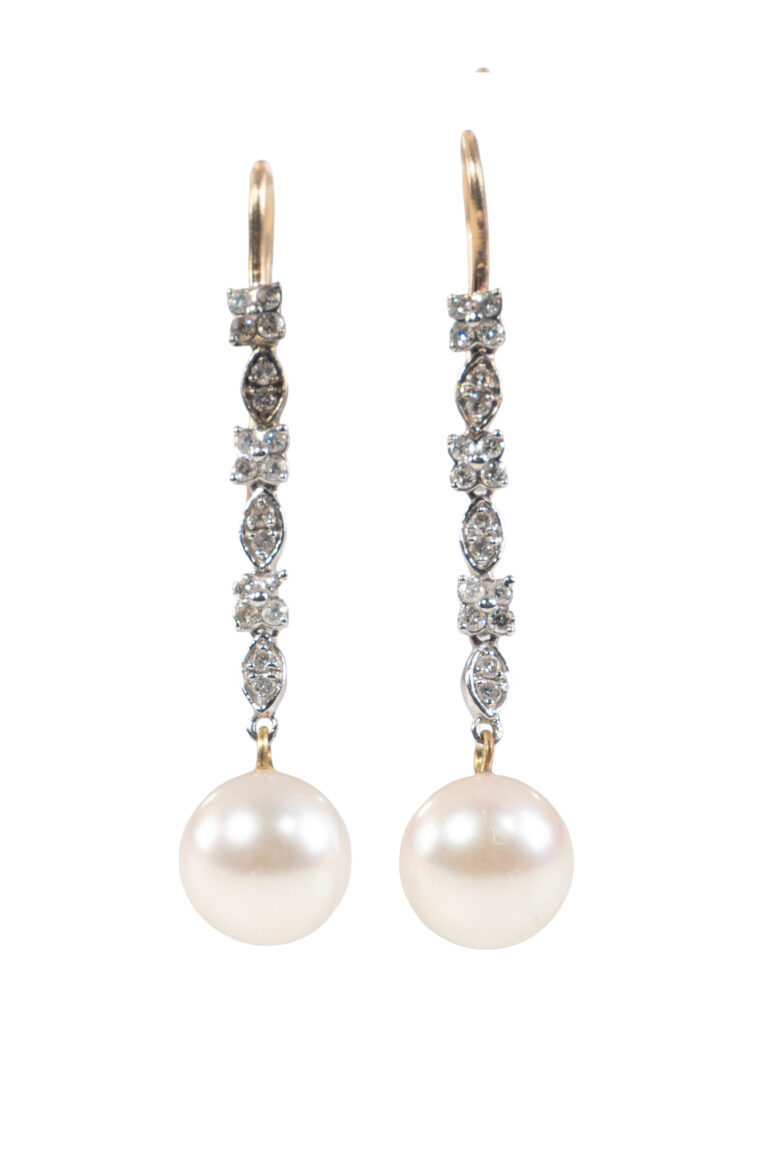 Rheinfrank Holzfuss Antique Jewellery in Berlin Muenchen Antike Ringe Verlobungsringe Eheringe Schmuck Juwelier Diamant Ohrringe 1261 1