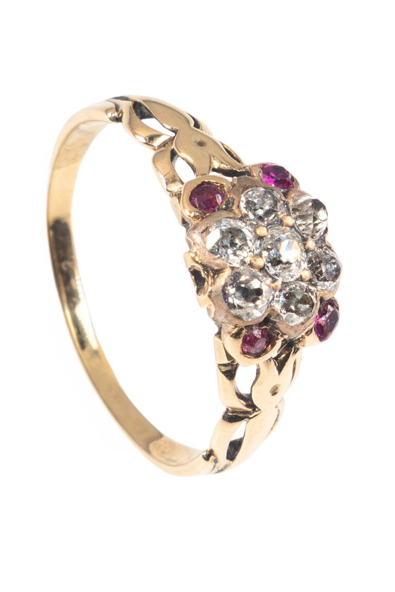 Rheinfrank Holzfuss Antique Jewellery in Berlin Muenchen Antike Ringe Verlobungsringe Eheringe Schmuck Juwelier Diamant Verlobungsring 1239 1