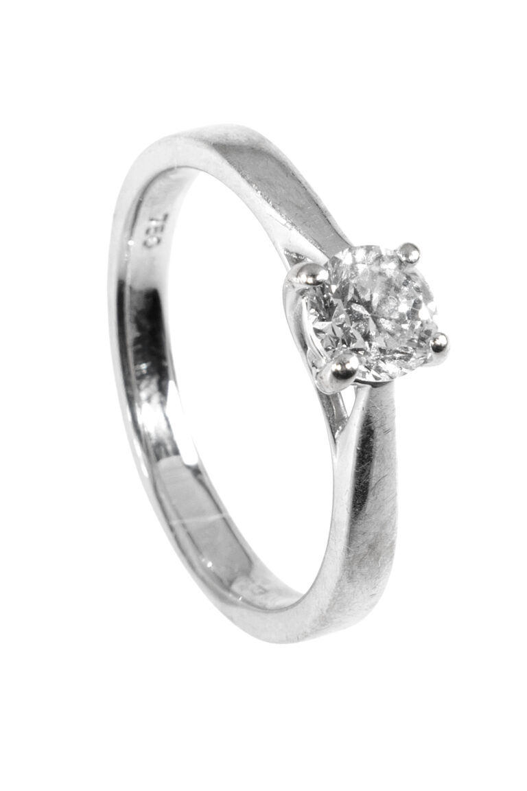 Rheinfrank Holzfuss Antique Jewellery in Berlin Muenchen Antike Ringe Verlobungsringe Eheringe Schmuck Juwelier Diamant Verlobungsring 2220 1