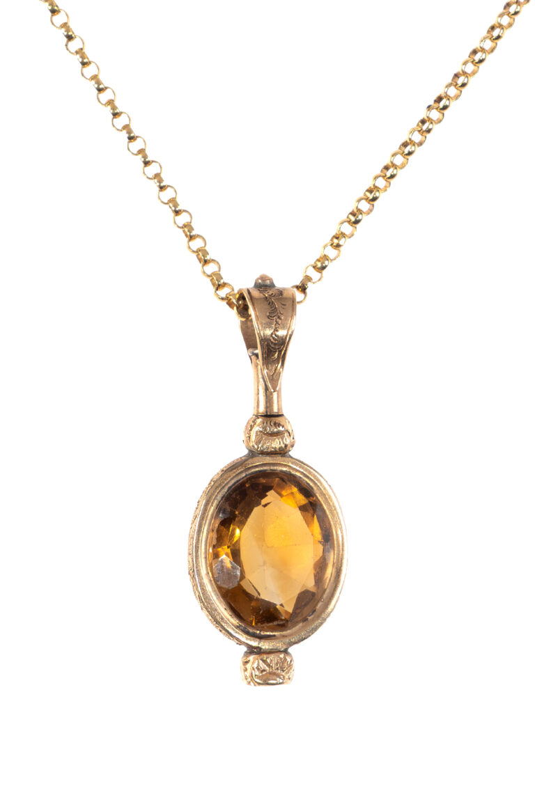 Rheinfrank Holzfuss Antique Jewellery in Berlin Muenchen Antike Ringe Verlobungsringe Eheringe Schmuck Juwelier Diamant Anhaenger M5869 1