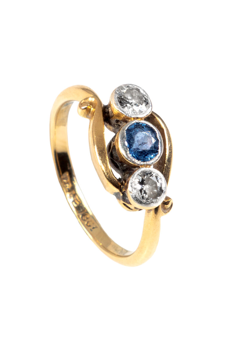 Rheinfrank Holzfuss Antique Jewellery in Berlin Muenchen Antike Ringe Verlobungsringe Eheringe Schmuck Juwelier Diamant Verlobungsring M5918 1