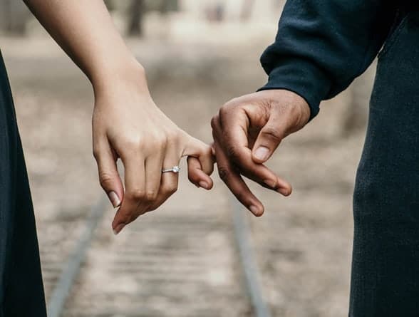 Antique jewellery berlin drei sprachen weltweit