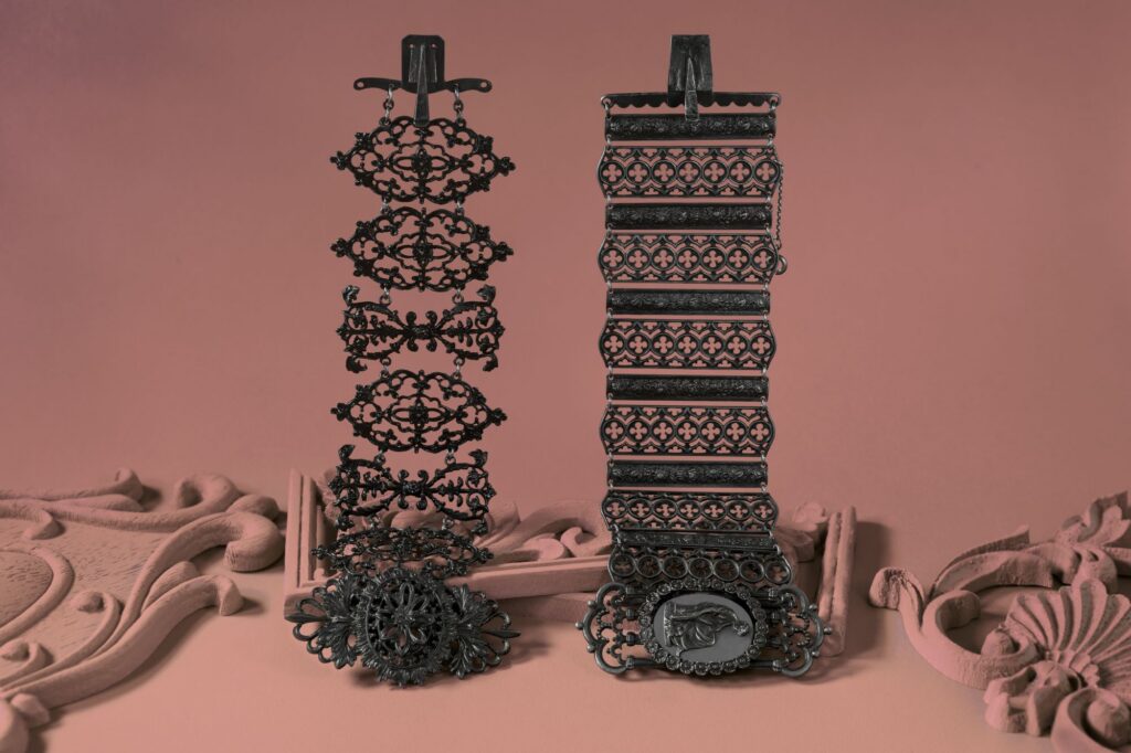 Eisenschmuck Antique Jewellery Berlin