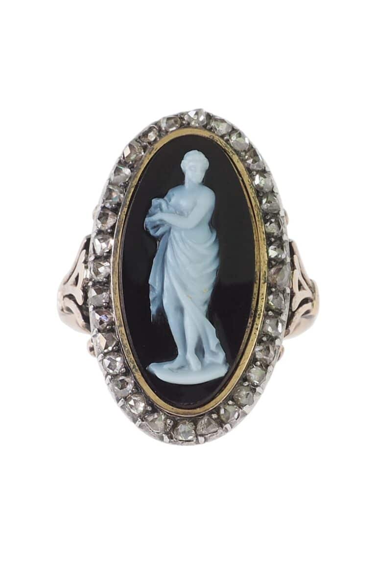 Viktorianischer Ring mit Onyx und Diamanten aus 18 Karat Gold und Silber
