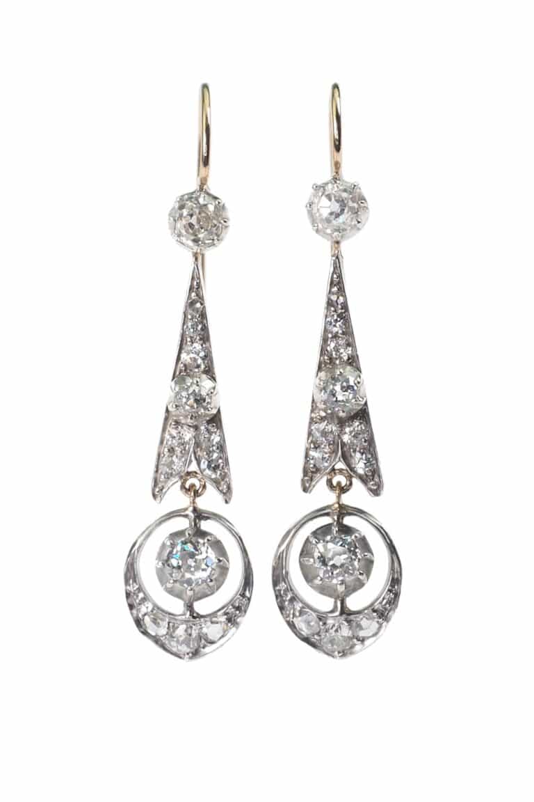 Art Déco Ohrringe mit Diamanten aus 14 Karat Gold und Silber