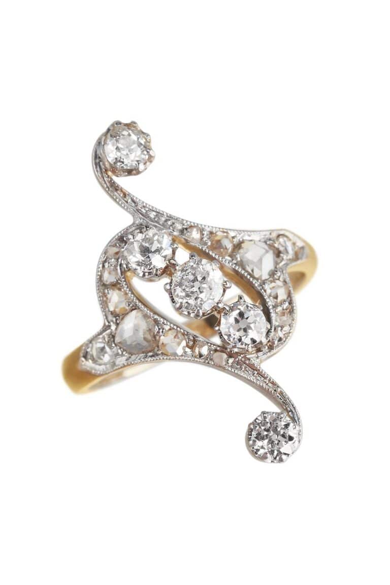 Rheinfrank Holzfuss Antique Jewellery in Berlin Muenchen Antike Ringe Verlobungsringe Eheringe Schmuck Juwelier 0130 5.jpg