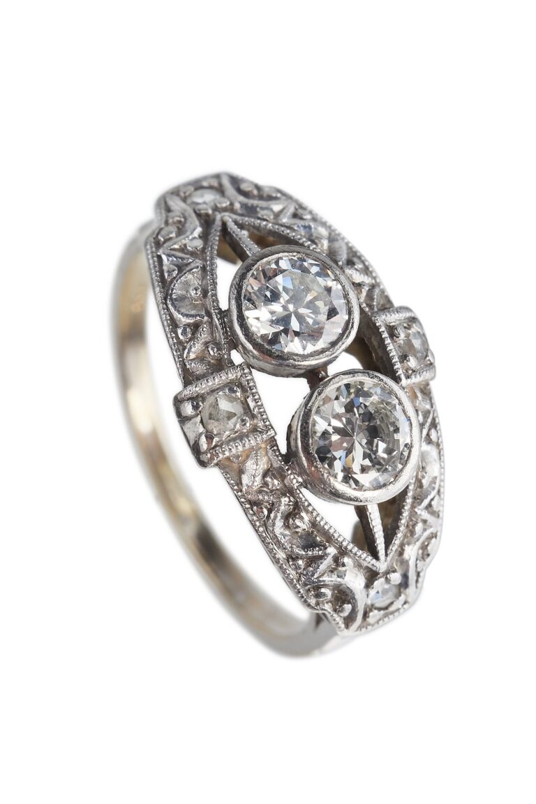 Rheinfrank Holzfuss Antique Jewellery in Berlin Muenchen Antike Ringe Verlobungsringe Eheringe Schmuck Juwelier 1286 5.jpg