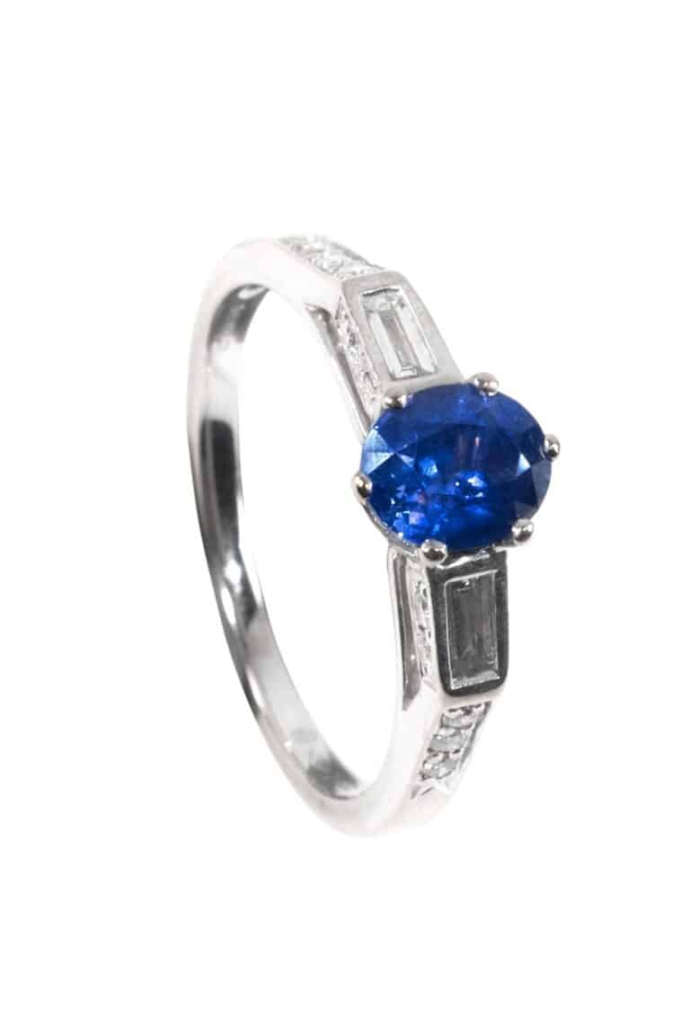 Rheinfrank Holzfuss Antique Jewellery in Berlin Muenchen Antike Ringe Verlobungsringe Eheringe Schmuck Juwelier Diamant Verlobungsring 2499 1.jpg