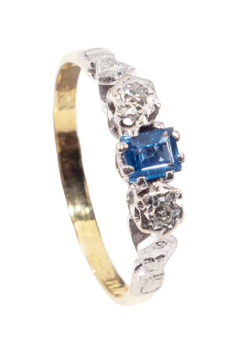 Rheinfrank Holzfuss Antique Jewellery in Berlin Muenchen Antike Ringe Verlobungsringe Eheringe Schmuck Juwelier Diamant Verlobungsring 3383 1.jpg