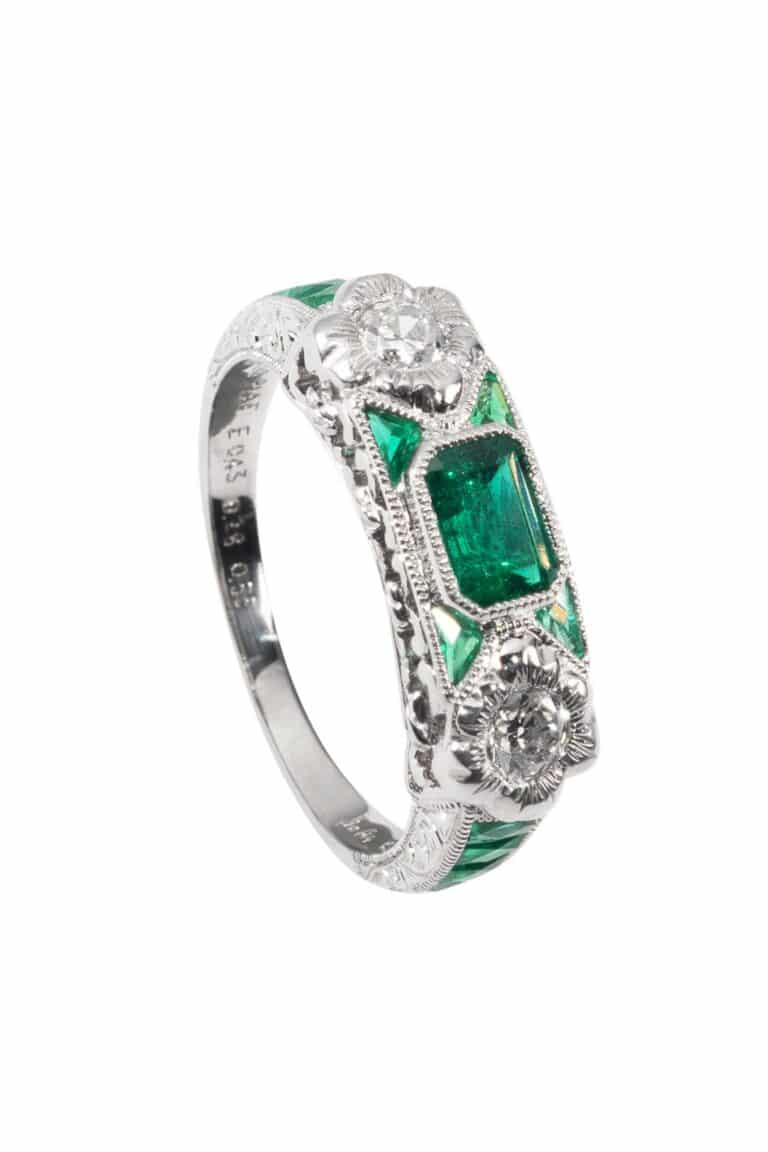 Rheinfrank Holzfuss Antique Jewellery in Berlin Muenchen Antike Ringe Verlobungsringe Eheringe Schmuck Juwelier Diamant Verlobungsring M5312 1.jpg