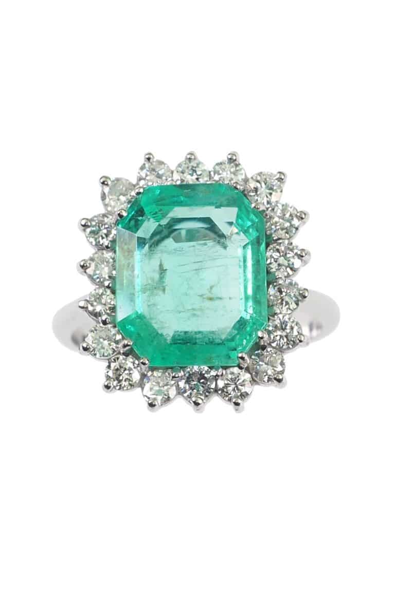 Vintage Verlobungsring mit Smaragd und Diamanten aus 18 Karat Gold