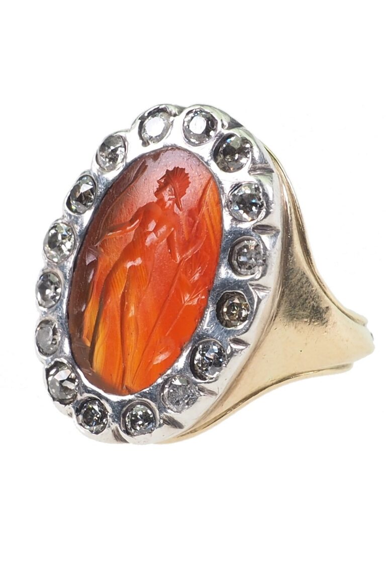 Viktorianischer Siegelring mit Handgeschnittenes Intaglio im Karneol aus 18Karat Gold und Silber