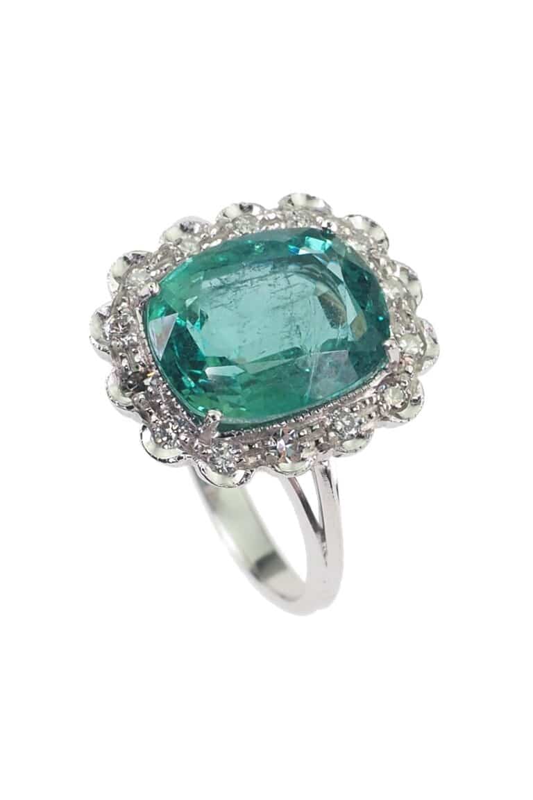 Vintage Verlobungsring mit Smaragd und Diamanten aus 18 Karat Weißgold